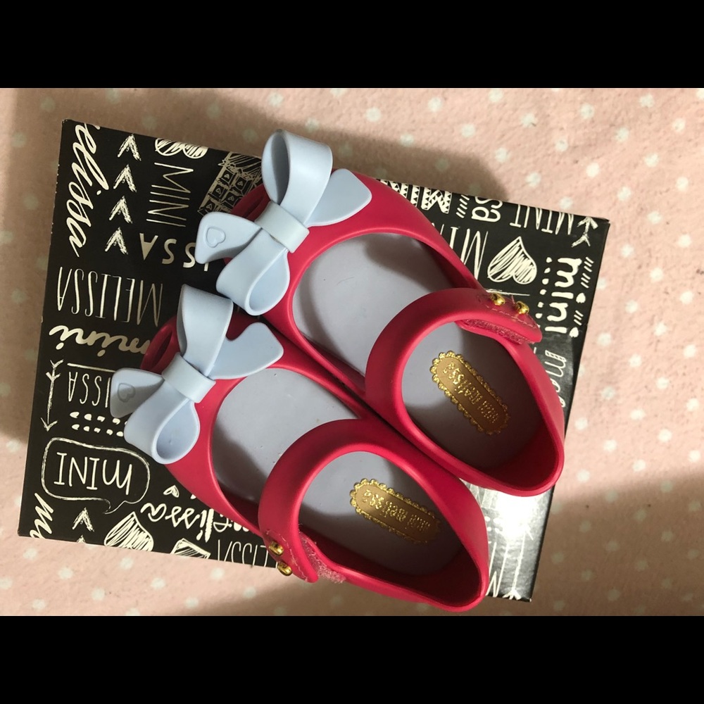 Mini Melissa size 5 flats